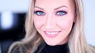 The blonde greedily sucks a big dick and fucks him in the pussy