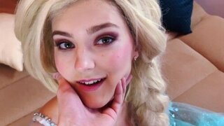 Elsa has been fucked like a slut. Frozen 2 cosplay by Eva Elfie