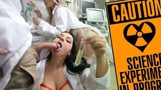 [FreeUseMILF] Bunny Madison, Payton Preslee - A Freeuse Science Success